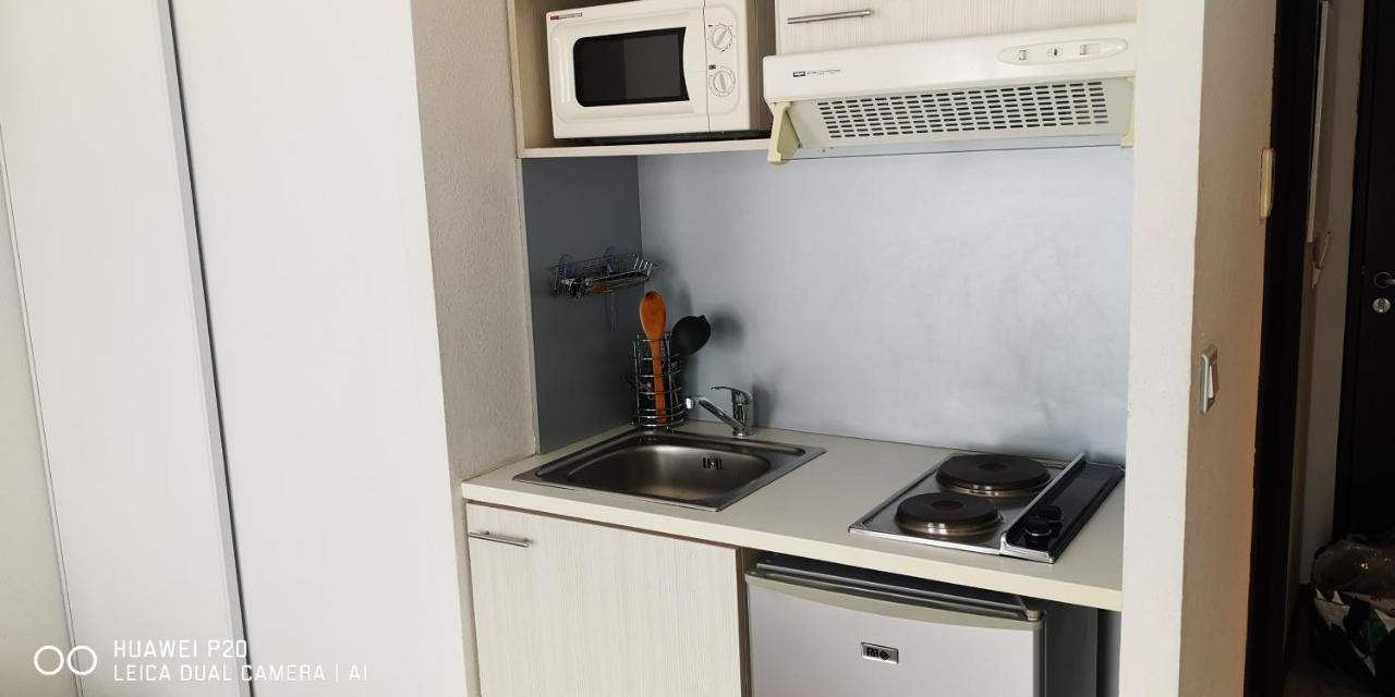 Studio 24M2 Au 4Eme Etage Ascenseur A Cote De La Gare Sncf ลูร์ด ภายนอก รูปภาพ
