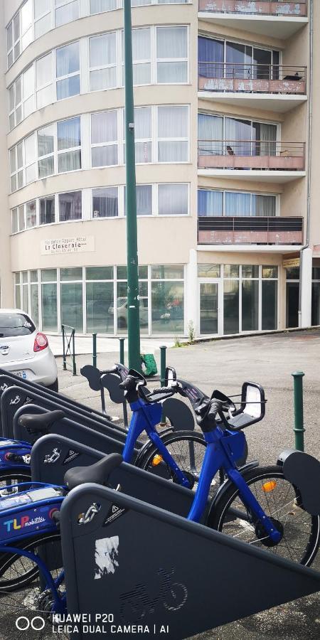 Studio 24M2 Au 4Eme Etage Ascenseur A Cote De La Gare Sncf ลูร์ด ภายนอก รูปภาพ